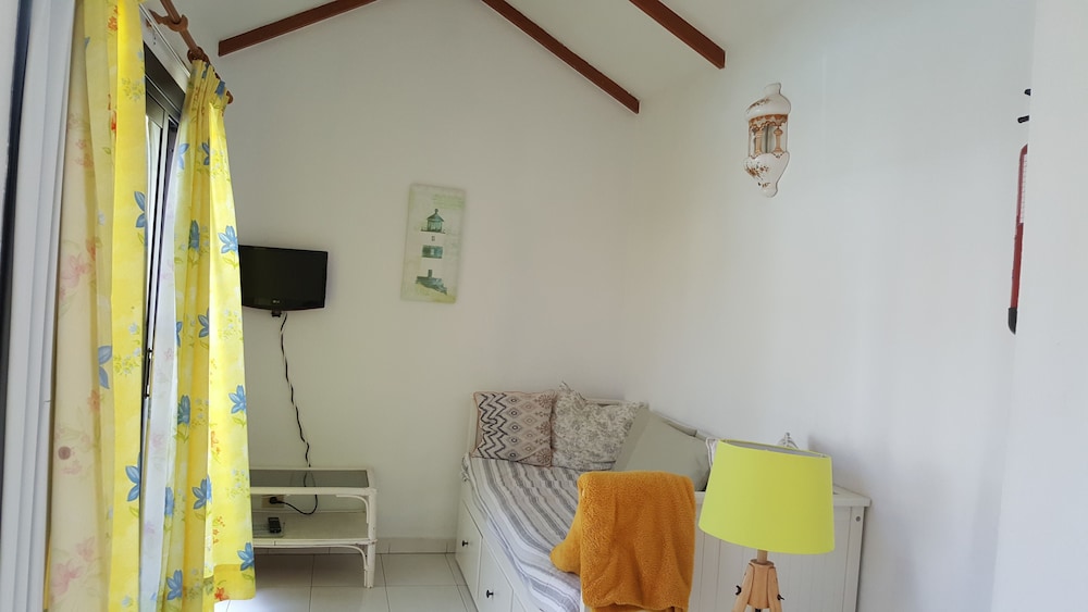 La Concha del Mar Apartments — Hotel rooms in Corralejo, Canary Islands