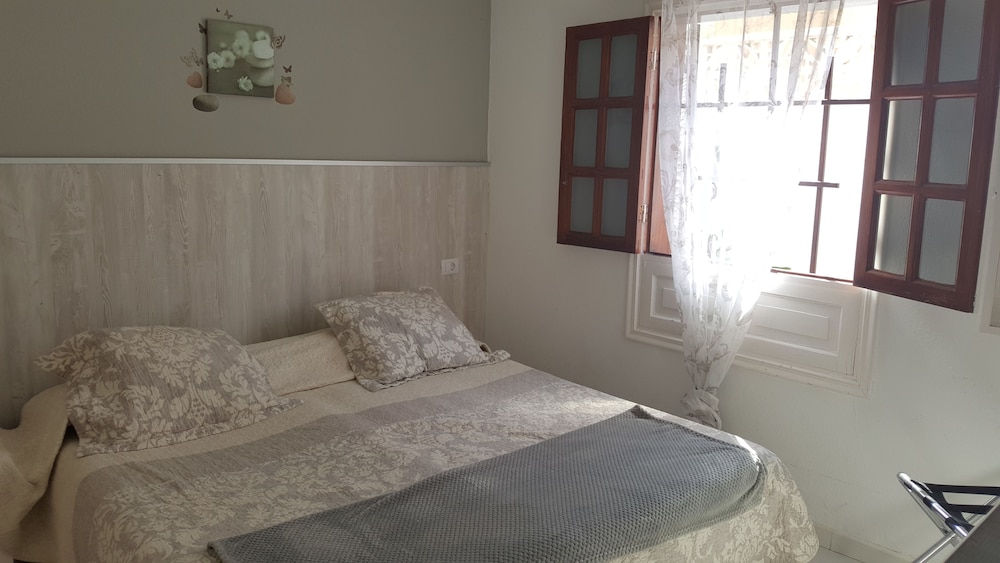 La Concha del Mar Apartments — Hotel rooms in Corralejo, Canary Islands