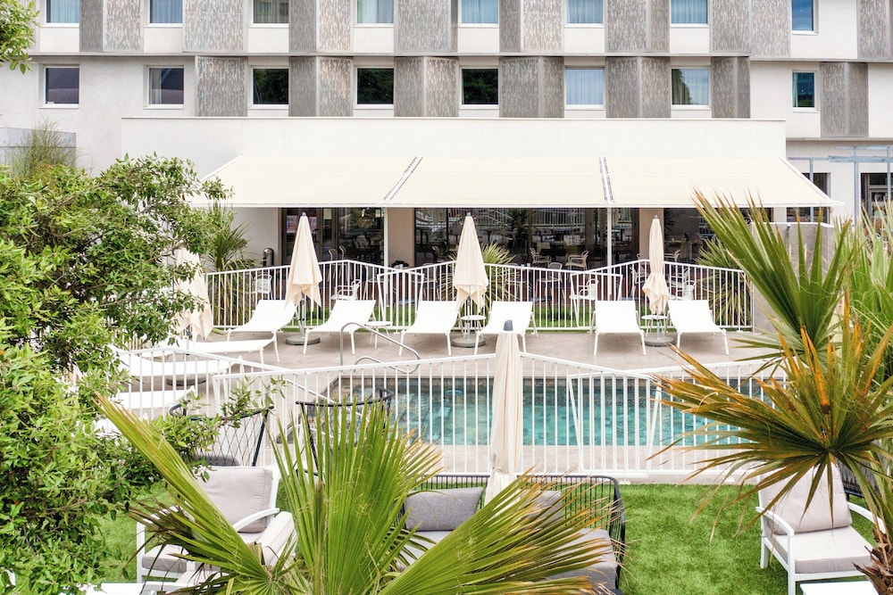 AC Hotel by Marriott Marseille Prado Velodrome