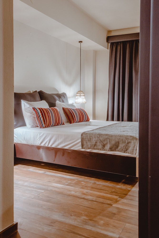 Cook's Club Hersonissos Crete — Hotel rooms in Hersonissos