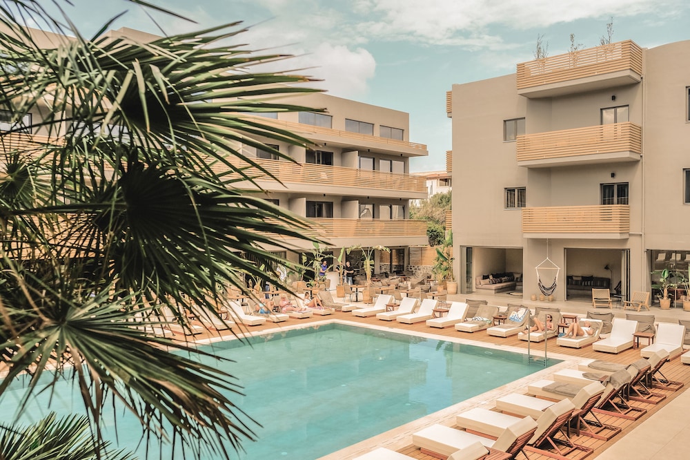 Cook's Club Hersonissos Crete — Main photo in Hersonissos
