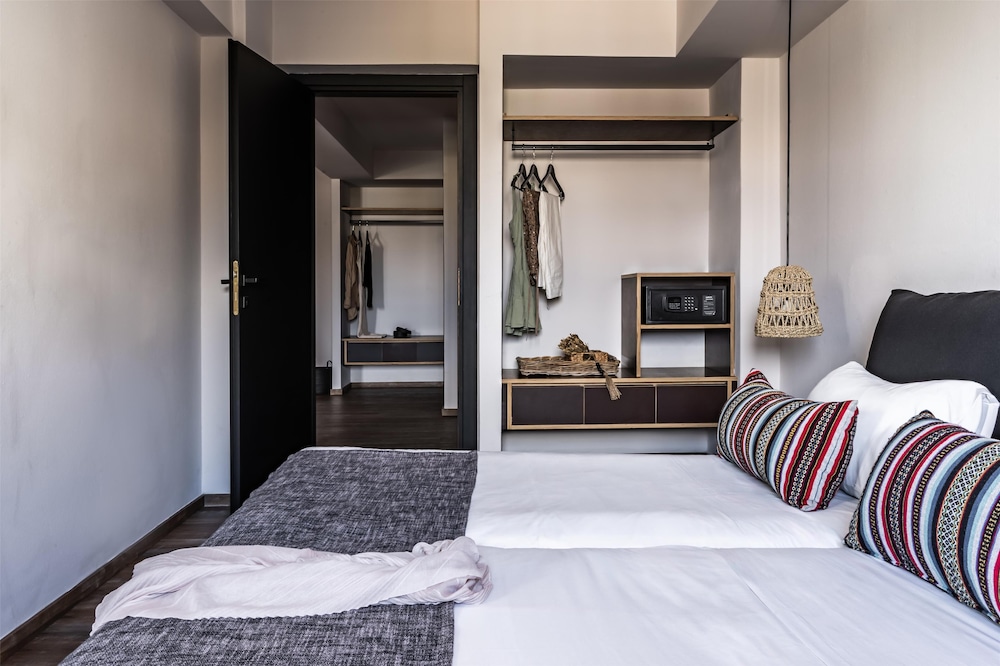 Cook's Club Hersonissos Crete — Hotel rooms in Hersonissos