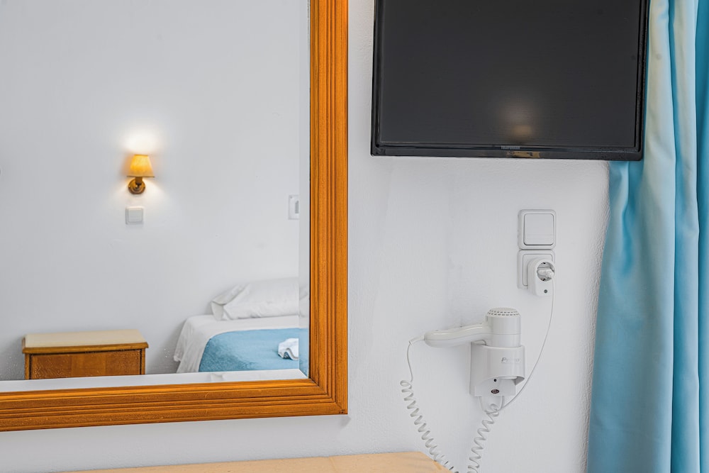 Creta Verano Hotel — Hotel rooms in Malia
