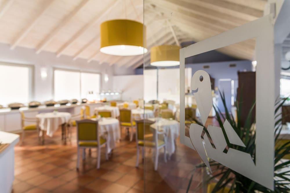 Keri Village & Spa by Zante Plaza - Adults Only - All inclusive — Restaurant & bars in Keri, Ionian Islands