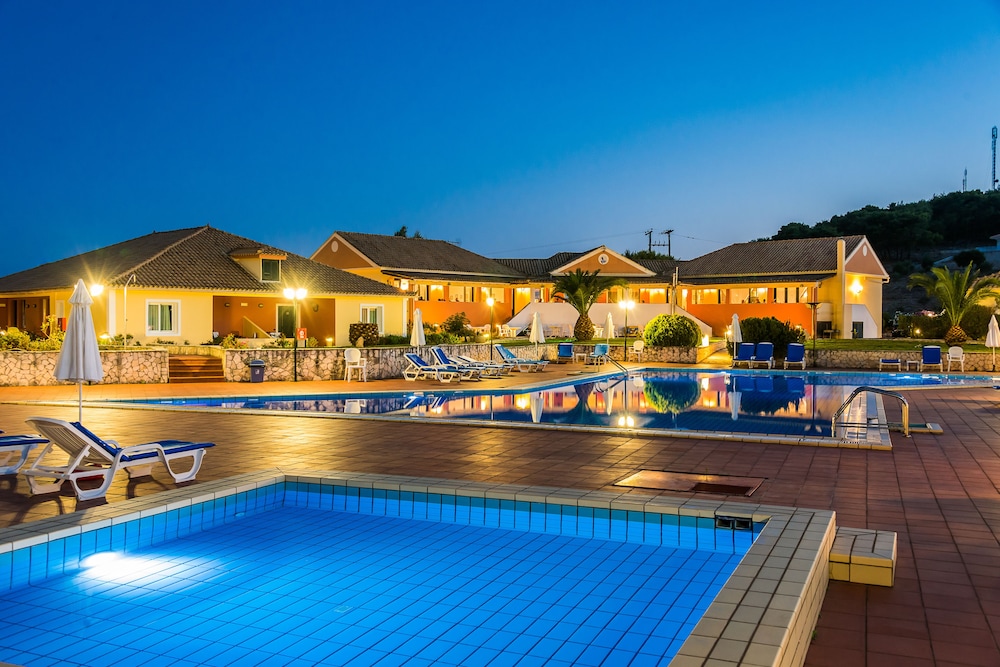 Keri Village & Spa by Zante Plaza - Adults Only - All inclusive — Swimming pool in Keri, Ionian Islands