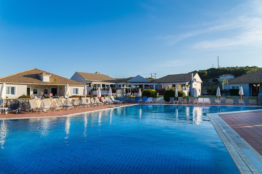 Keri Village & Spa by Zante Plaza - Adults Only - All inclusive — Swimming pool in Keri, Ionian Islands