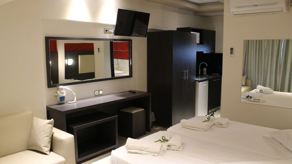La Caretta — Hotel rooms in Alikanas, Ionian Islands