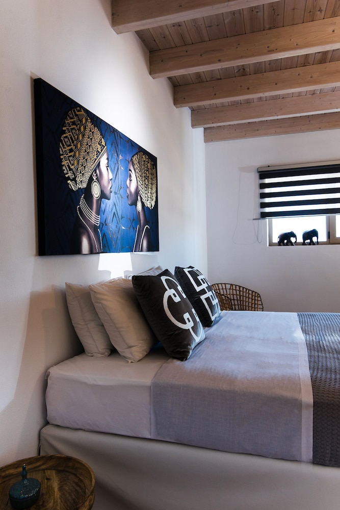 Sarpidon Apartments — Hotel rooms in Malia
