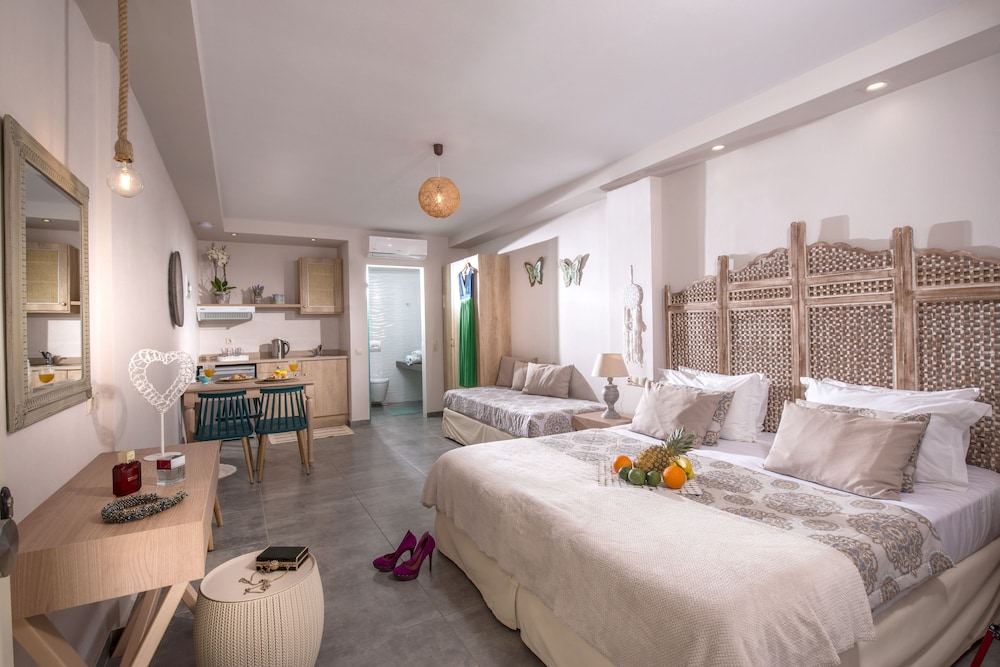 Sarpidon Apartments — Hotel rooms in Malia