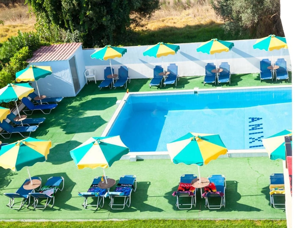Anixis Hotel — Swimming pool in Ialyssos, South Aegean