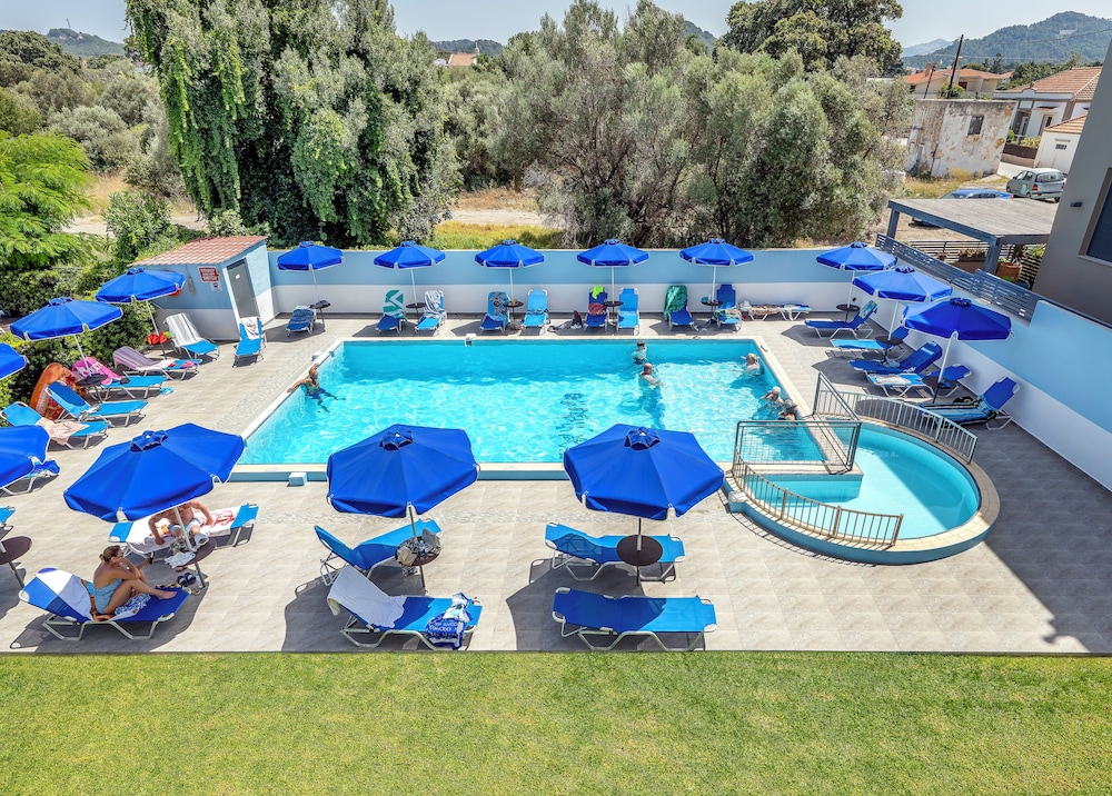 Anixis Hotel — Swimming pool in Ialyssos, South Aegean