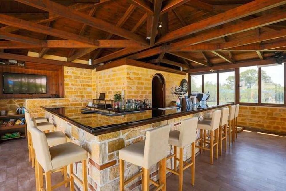 Daniel Hotel — Restaurant & bars in Kalamaki (Zakynthos), Ionian Islands