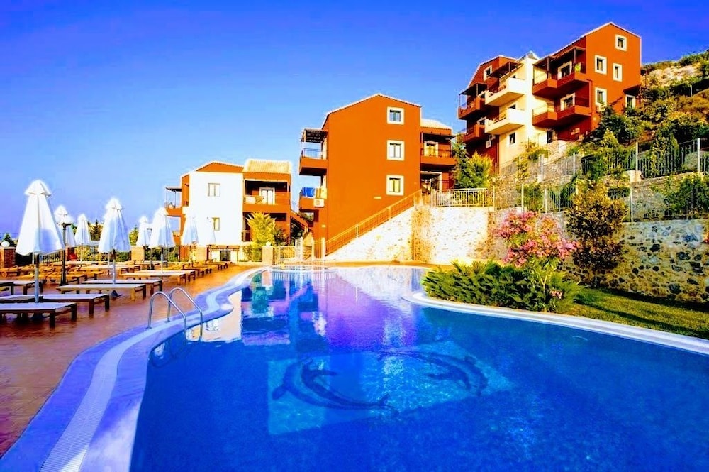 Ippoliti Village — Swimming pool in Hersonissos