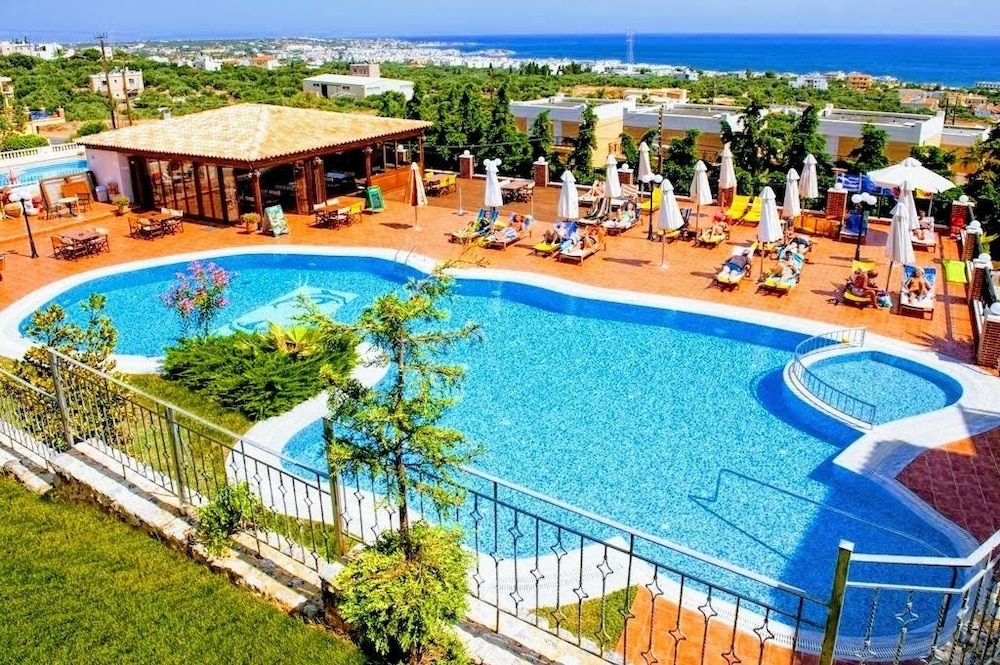 Ippoliti Village — Main photo in Hersonissos