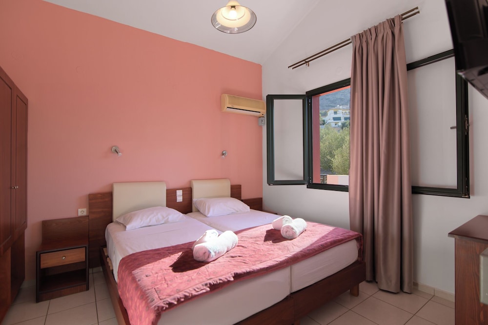 Ariadni Palace Apartments — Hotel rooms in Hersonissos