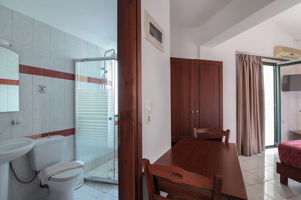 Ariadni Palace Apartments — Hotel rooms in Hersonissos