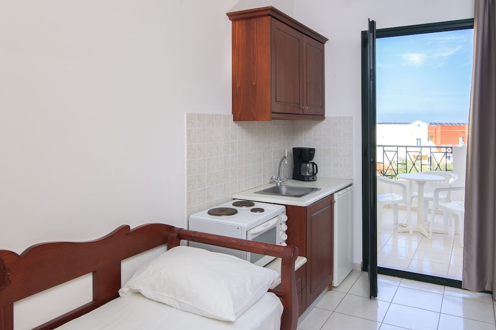 Ariadni Palace Apartments — Hotel rooms in Hersonissos