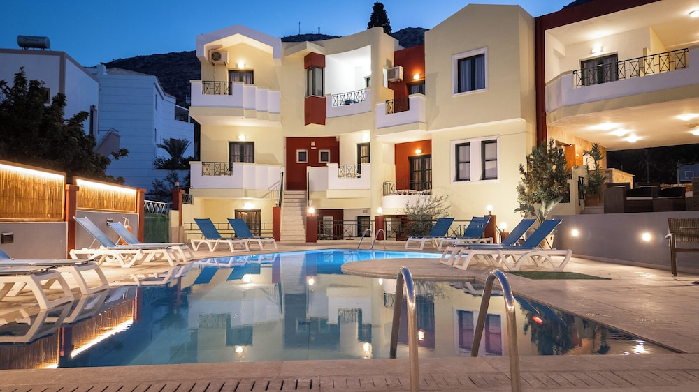 Ariadni Palace Apartments — Hotel building in Hersonissos