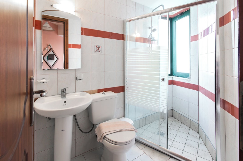 Ariadni Palace Apartments — Hotel rooms in Hersonissos