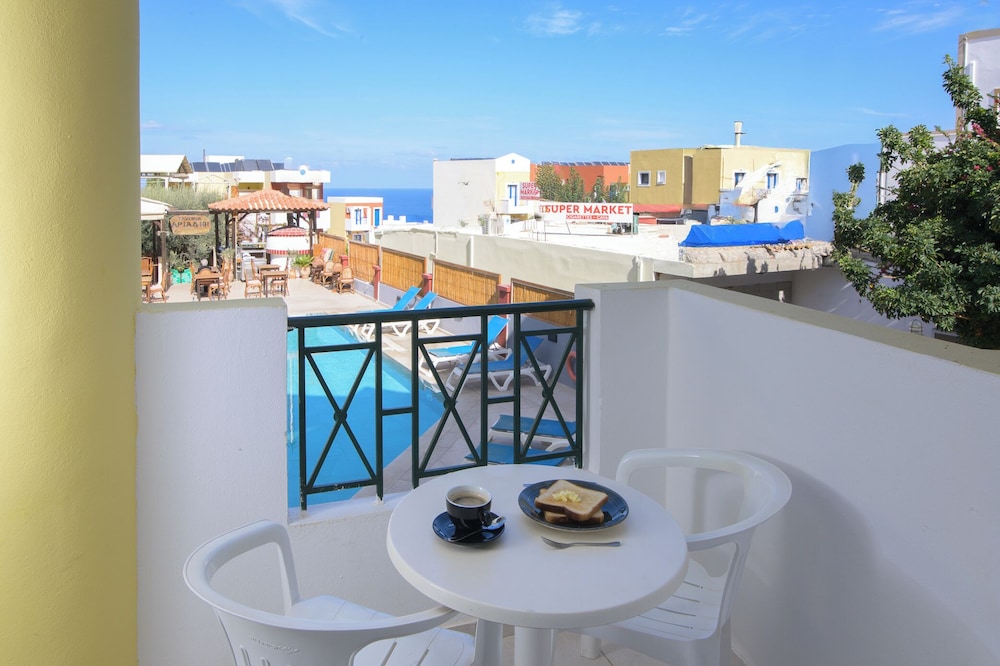 Ariadni Palace Apartments — Hotel rooms in Hersonissos