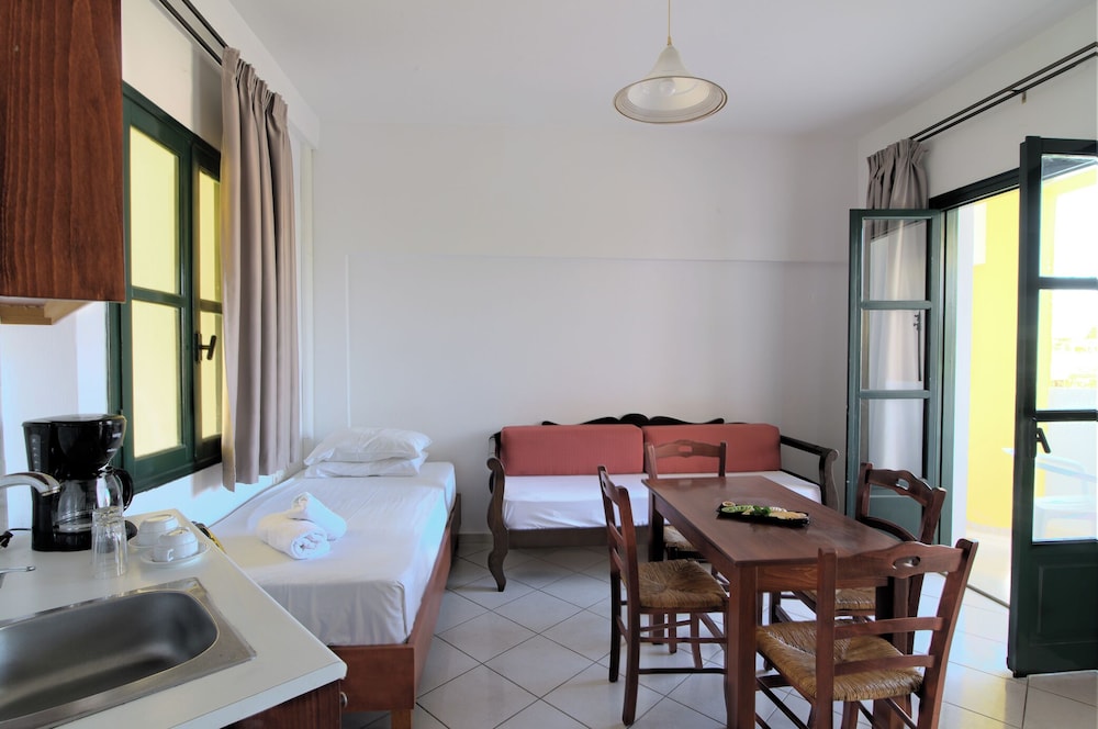 Ariadni Palace Apartments — Hotel rooms in Hersonissos