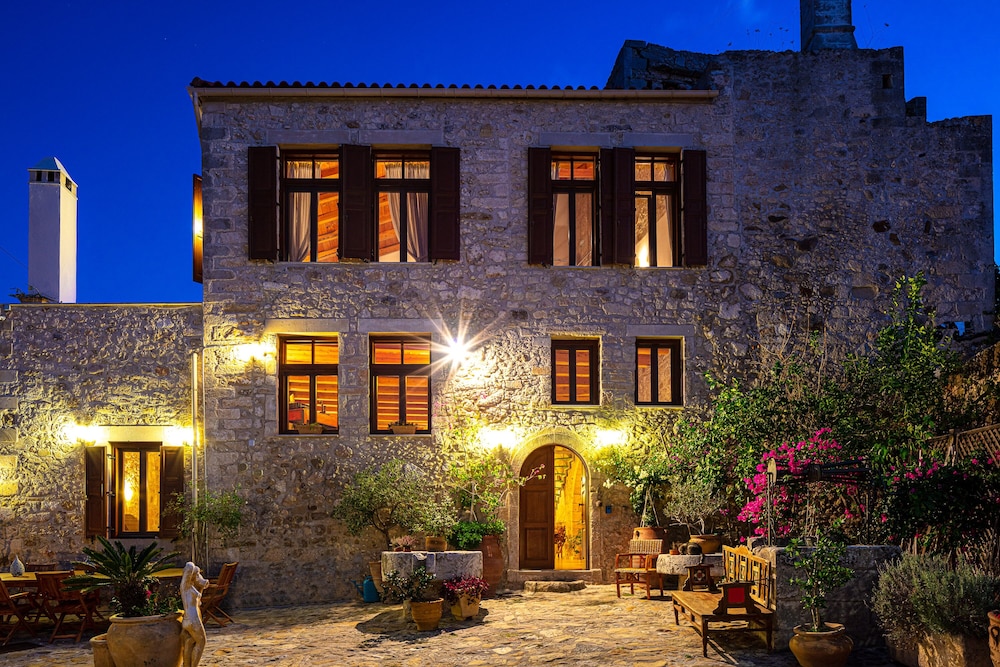 Villa Candice — Hotel building in Rethymnon