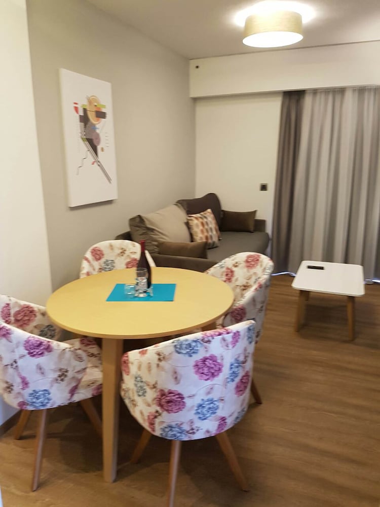 Sunny Days Hotel — Hotel rooms in Ialyssos, South Aegean