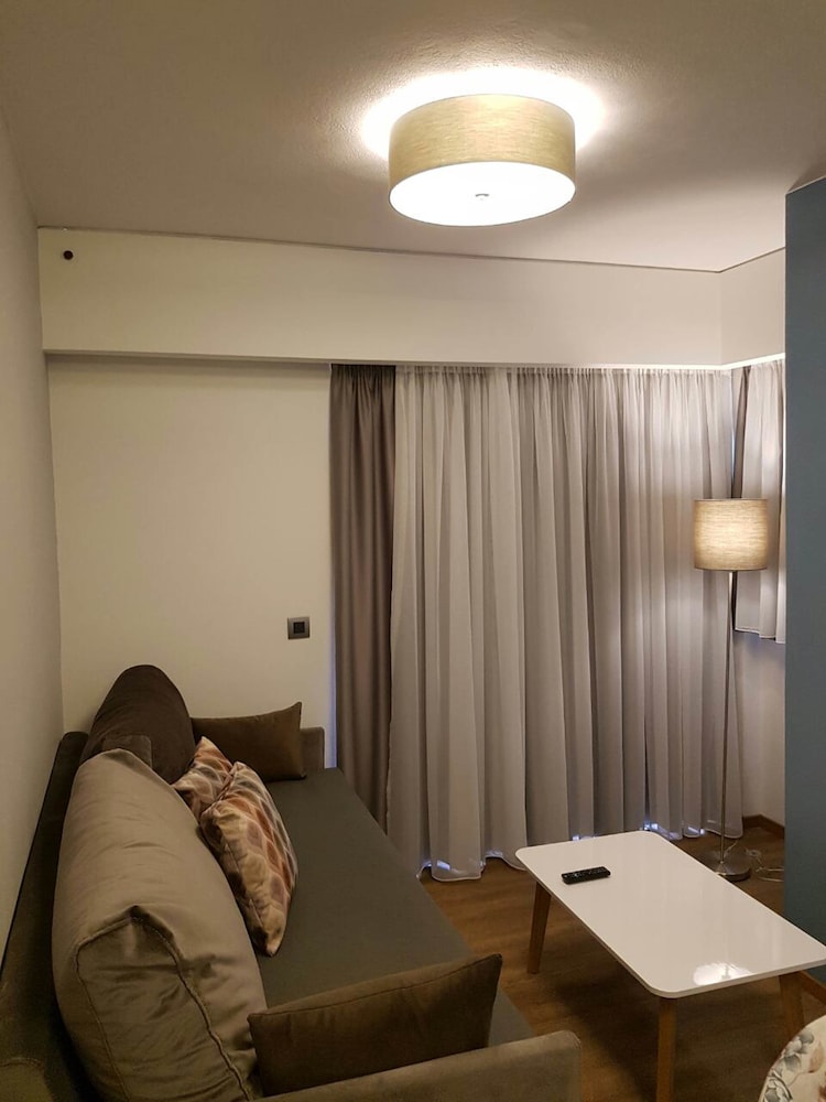 Sunny Days Hotel — Hotel rooms in Ialyssos, South Aegean
