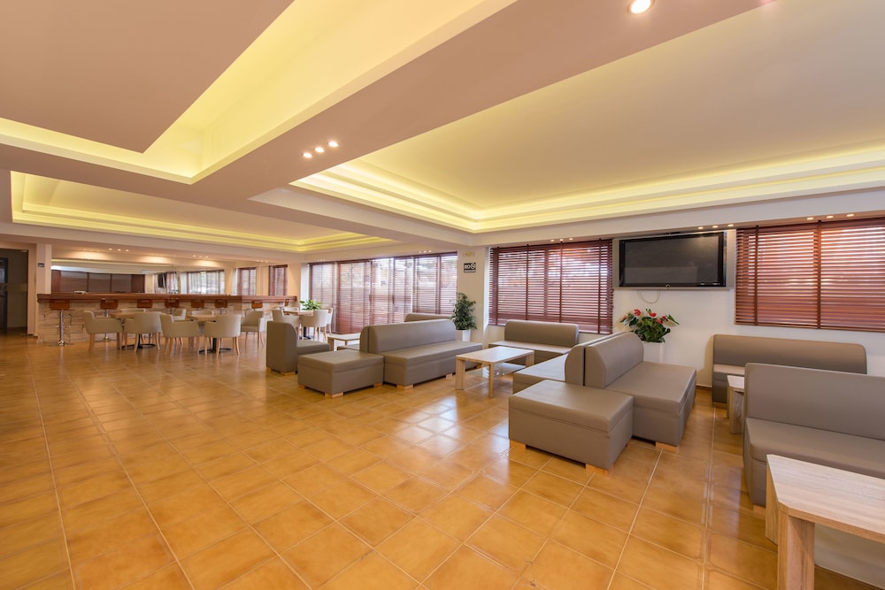 Sunny Days Hotel — Restaurant & bars in Ialyssos, South Aegean