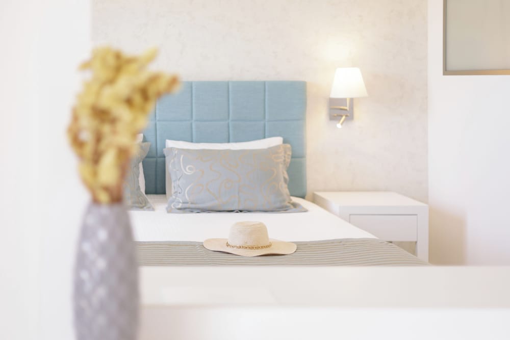 Melina Bay Boutique Hotel — Hotel rooms in Kassopei, Ionian Islands