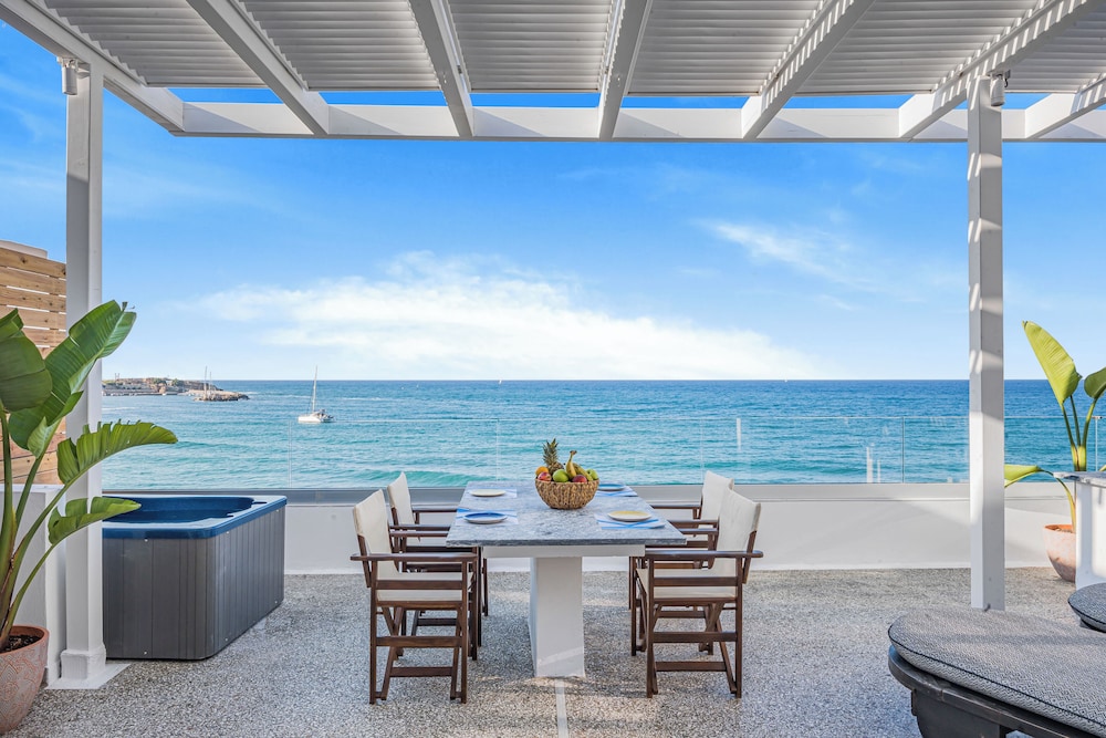 Kahlua Boutique Hotel - Adults Only — Beach in Hersonissos