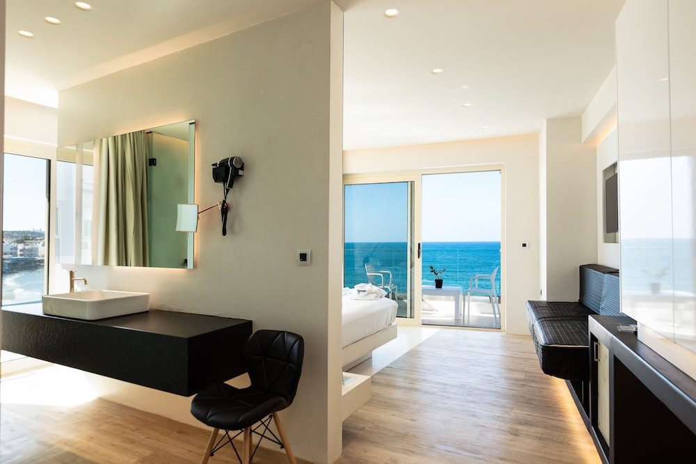 Kahlua Boutique Hotel - Adults Only — Hotel rooms in Hersonissos