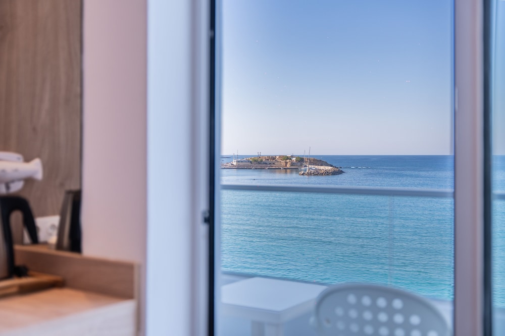 Kahlua Boutique Hotel - Adults Only — Hotel rooms in Hersonissos