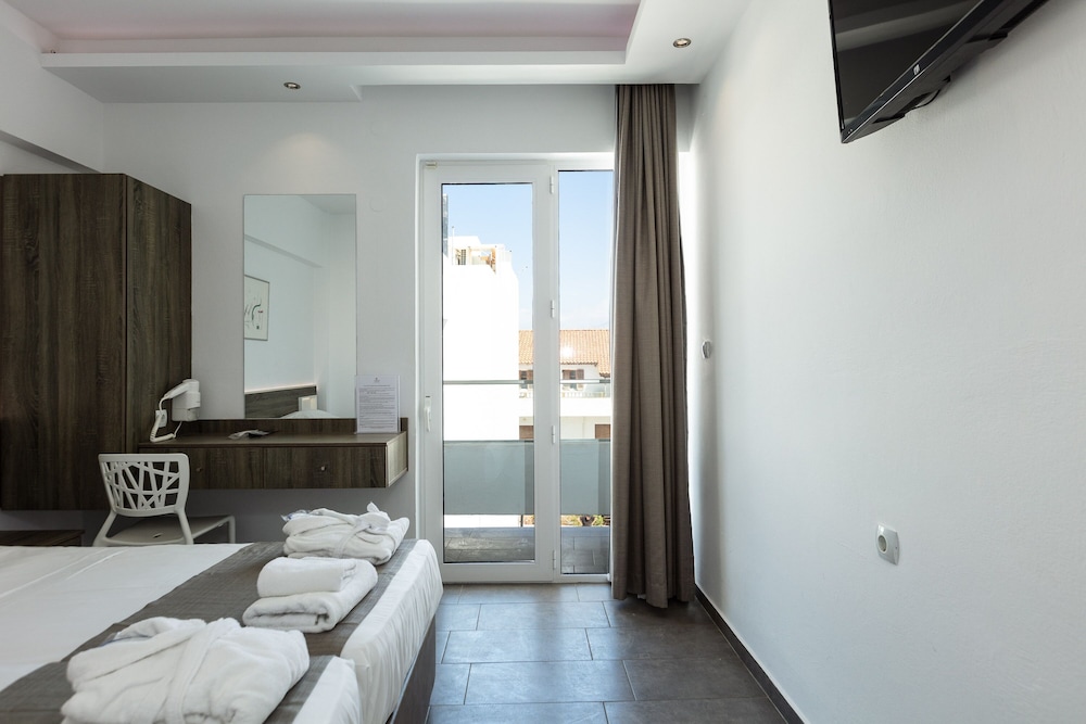 Kahlua Boutique Hotel - Adults Only — Hotel rooms in Hersonissos