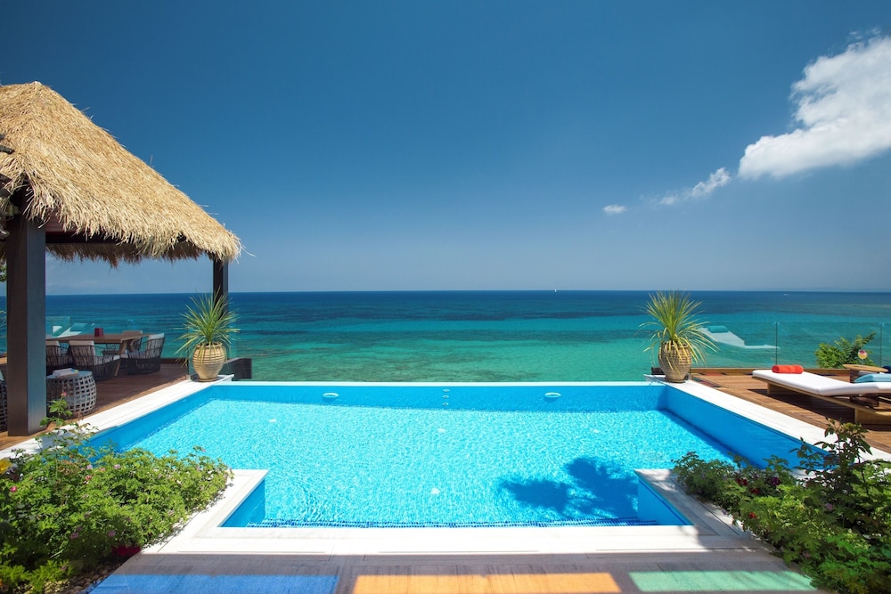 Porto Zante Villas And Spa — Swimming pool in Tsilivi, Ionian Islands