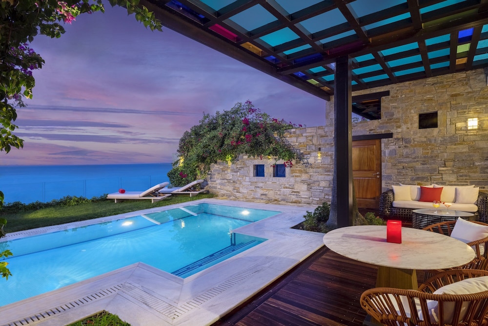 Porto Zante Villas And Spa — Swimming pool in Tsilivi, Ionian Islands