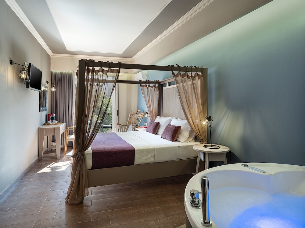 Elia Potie — Hotel rooms in Chania