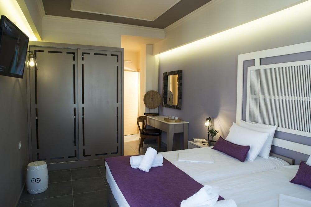 Elia Potie — Hotel rooms in Chania