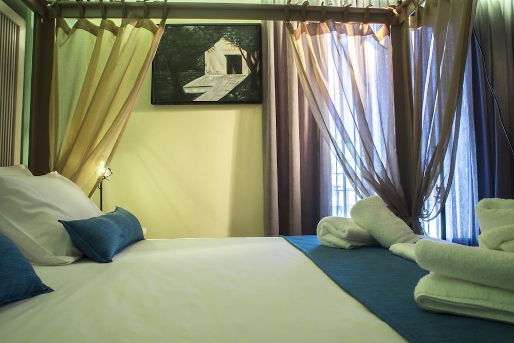 Elia Potie — Hotel rooms in Chania