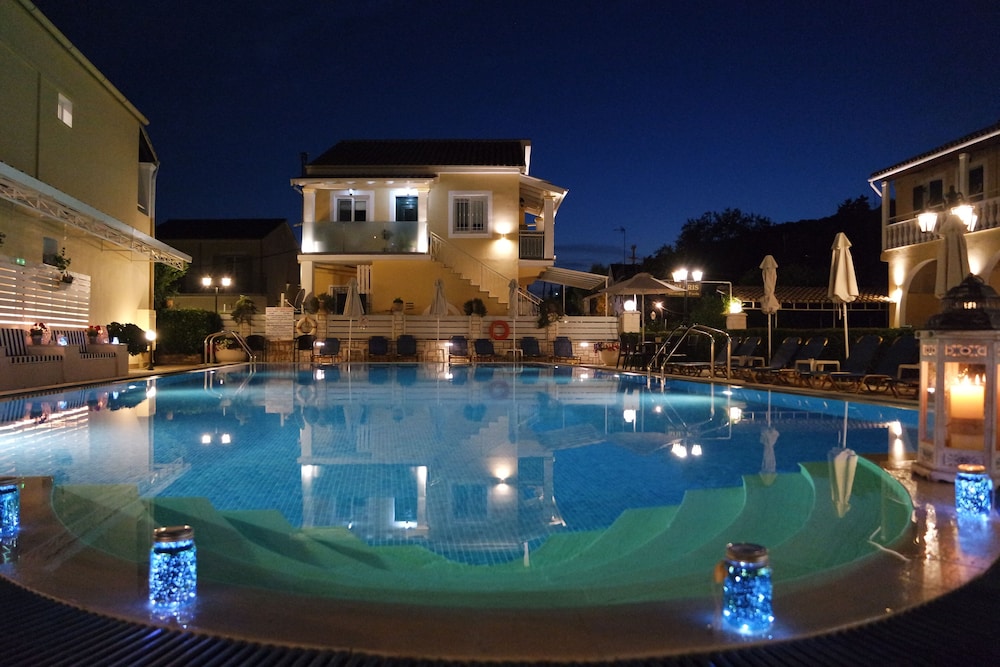 Solaris Apartment Kassiopi — Swimming pool in Kassopei, Ionian Islands