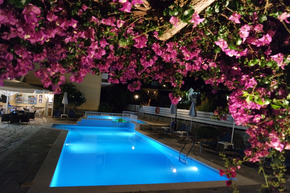 Solaris Apartment Kassiopi — Swimming pool in Kassopei, Ionian Islands