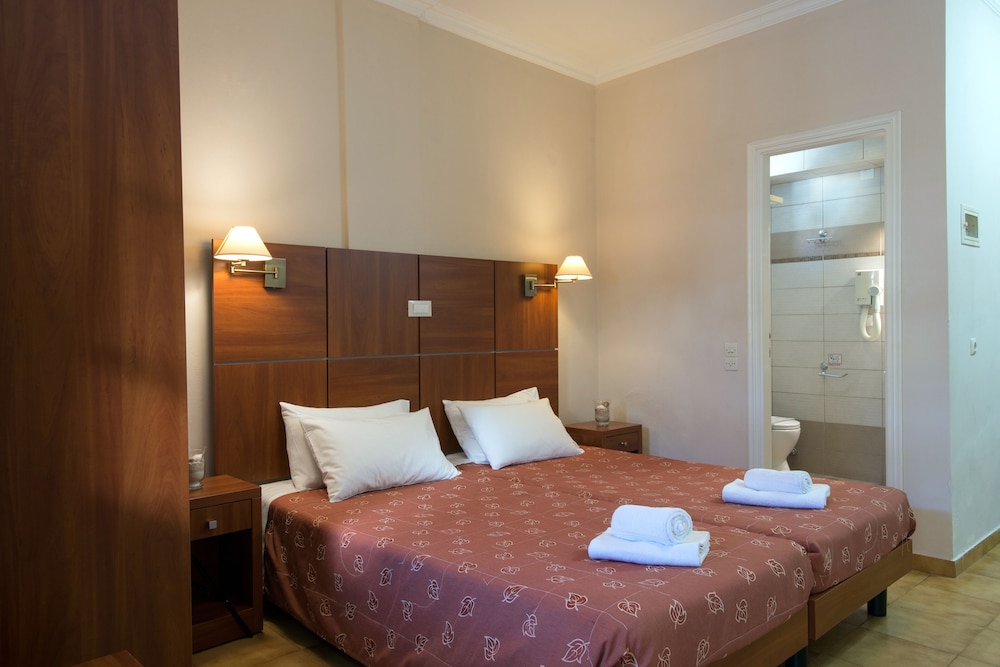 Solaris Apartment Kassiopi — Hotel rooms in Kassopei, Ionian Islands