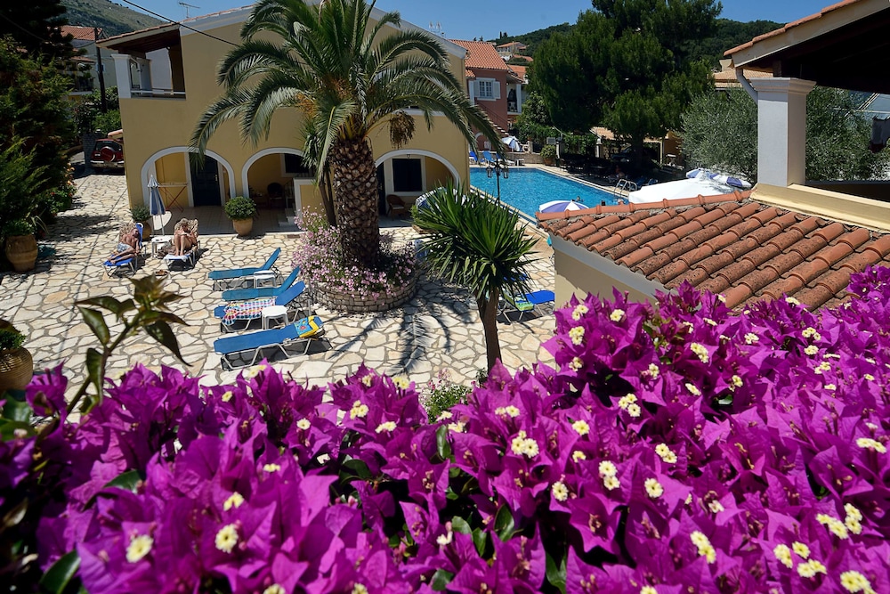 Solaris Apartment Kassiopi — Swimming pool in Kassopei, Ionian Islands