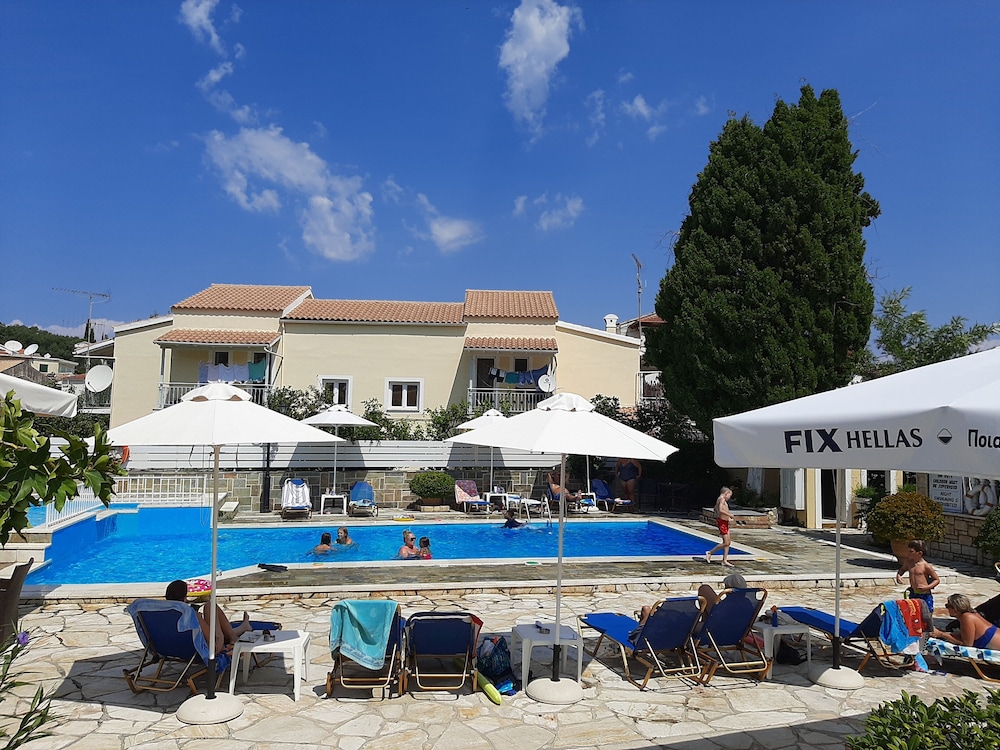 Solaris Apartment Kassiopi — Swimming pool in Kassopei, Ionian Islands