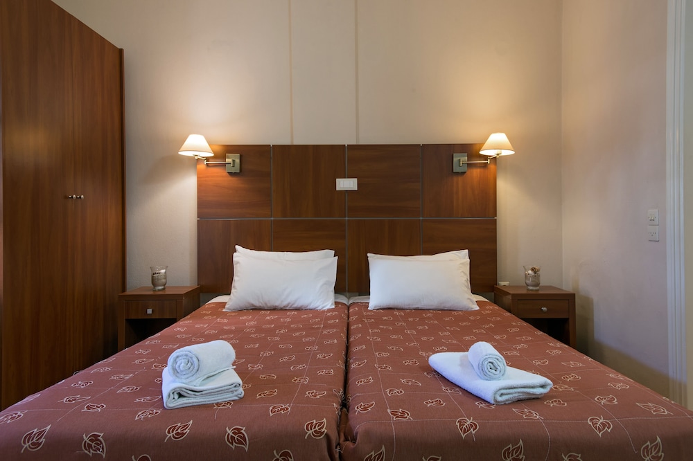 Solaris Apartment Kassiopi — Hotel rooms in Kassopei, Ionian Islands