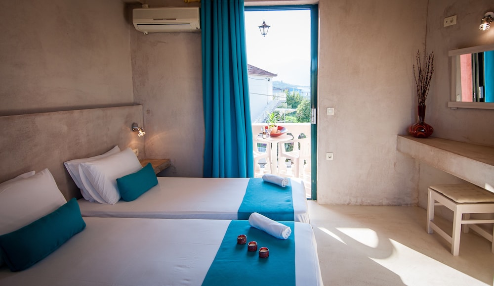 Zante Nest Studios & Apartments — Hotel rooms in Alikanas, Ionian Islands