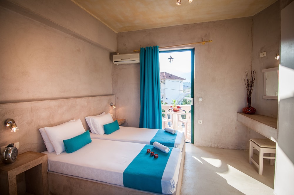 Zante Nest Studios & Apartments — Hotel rooms in Alikanas, Ionian Islands