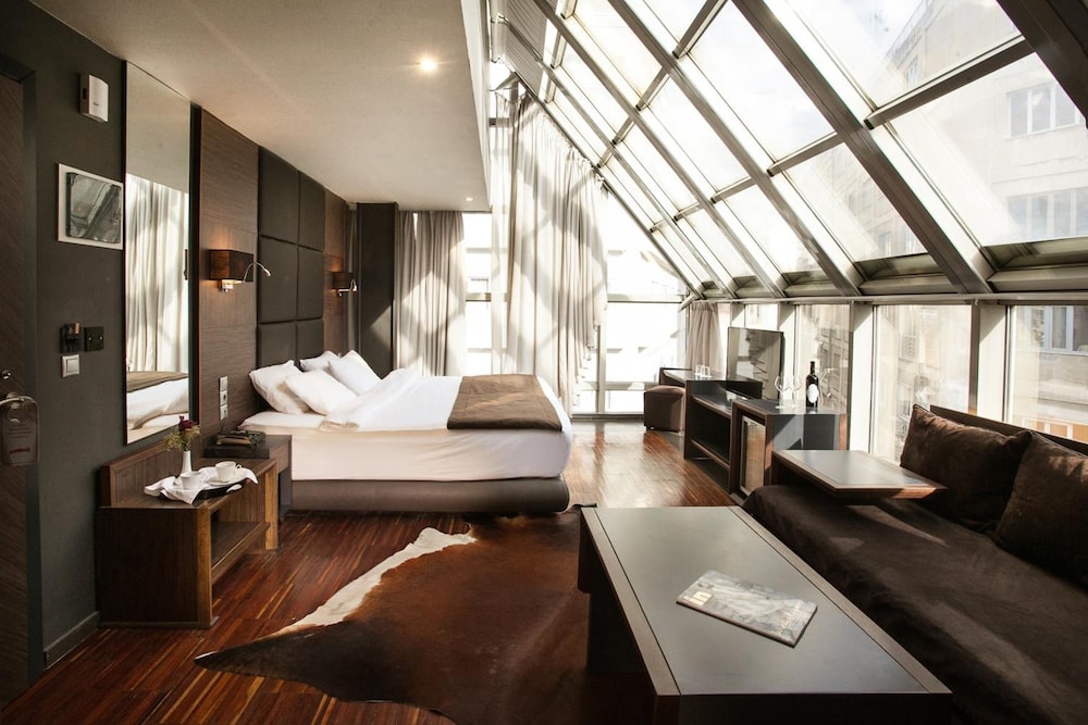 Diamond Suites - zdjęcie 2
