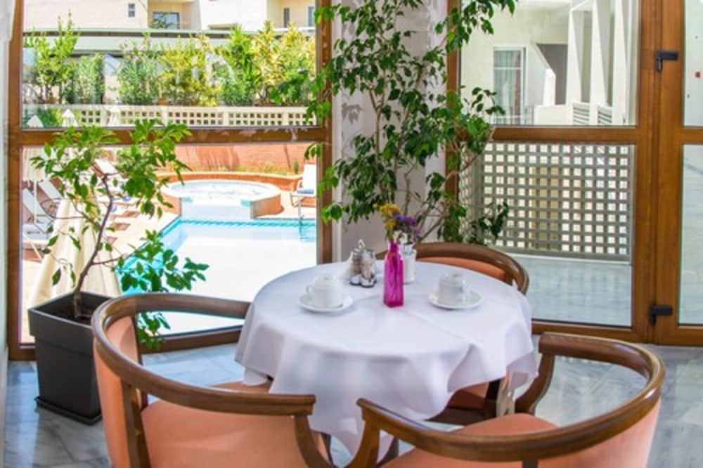 Anita Beach Hotel - Adults Only — Swimming pool in Rethymnon
