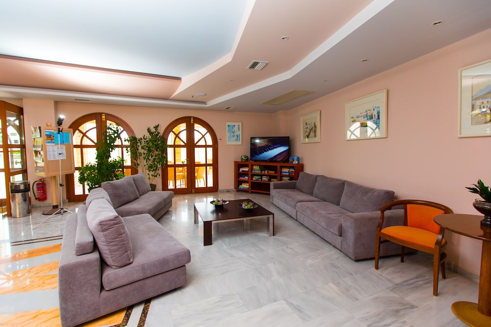 Anita Beach Hotel - Adults Only — Hotel rooms in Rethymnon
